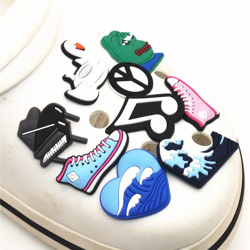 Single Sale 1pcs Piano/Waves/Koala/frog PVC Shoe Charms Accessories Cute Dog Shoe Decoration for Croc jibz Kids Party X-mas Gift