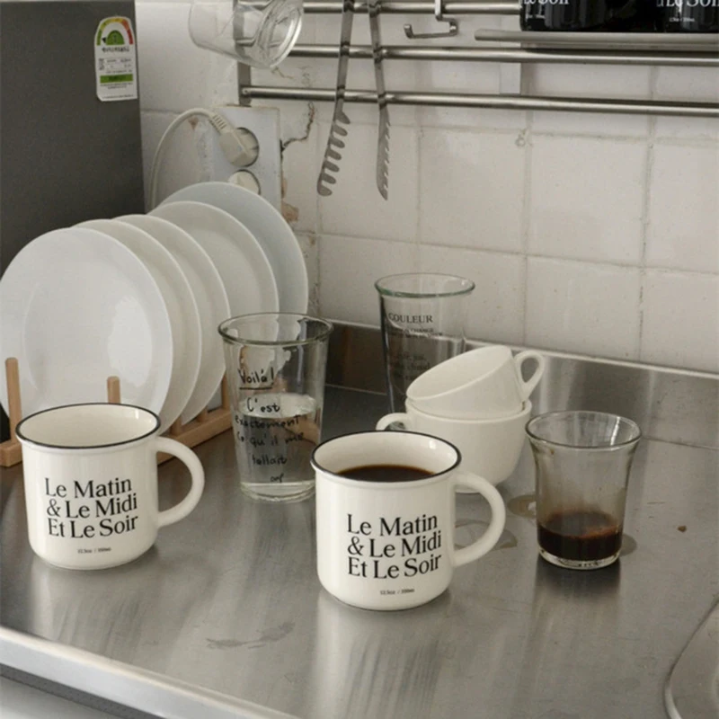 Tazza con manico in ceramica francese in stile coreano tazza da caffè al latte tazza da acqua tazza da coppia tazza in ceramica tazza in bianco e nero