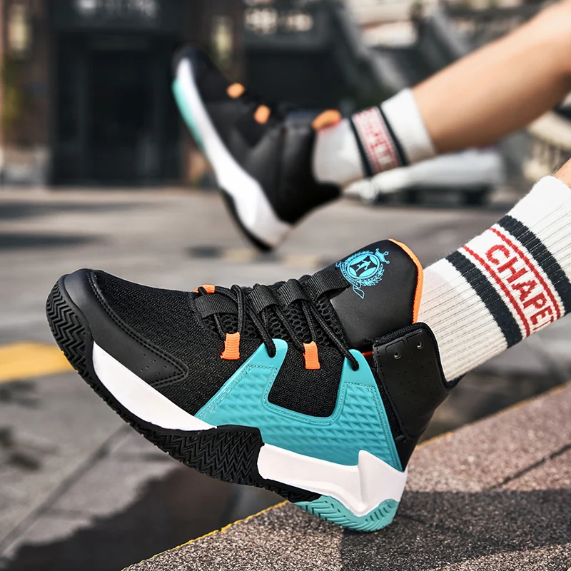 

Men's Summer Breathable Sneakers Flying Woven Mesh Casual Sneakers 2021