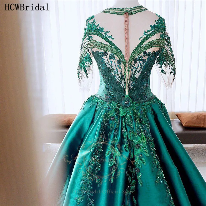 

Long Green Evening Formal Dress With Detachable Train Half Sleeves Chic Beaded Appliques Satin Plus Size Occasion Party Dresses