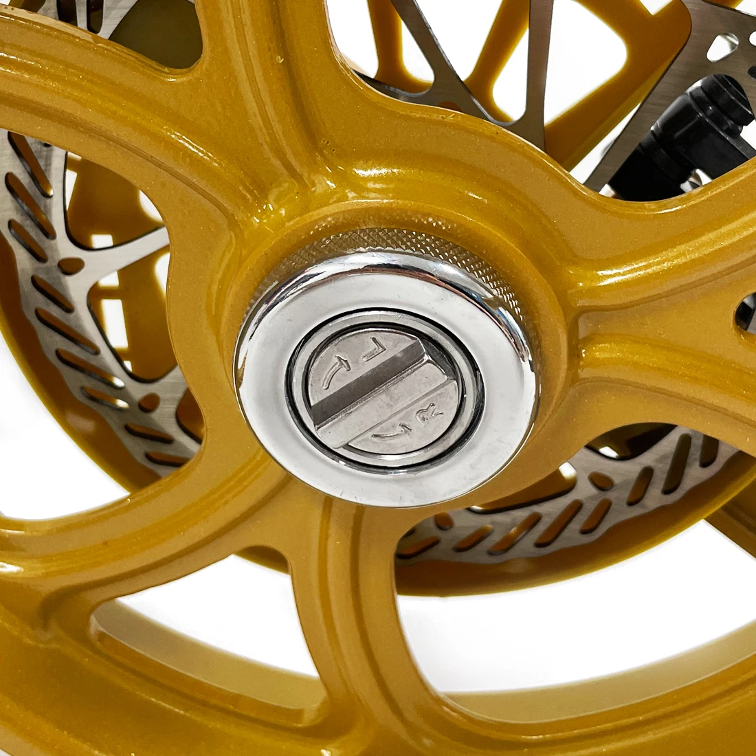 

9KM DWLIFE IMPROVED 12.6" Kite Winder Reel with Disc Brake Shoulder Strap Metal Alloy Kite String Reel Kite Flying Control Tools