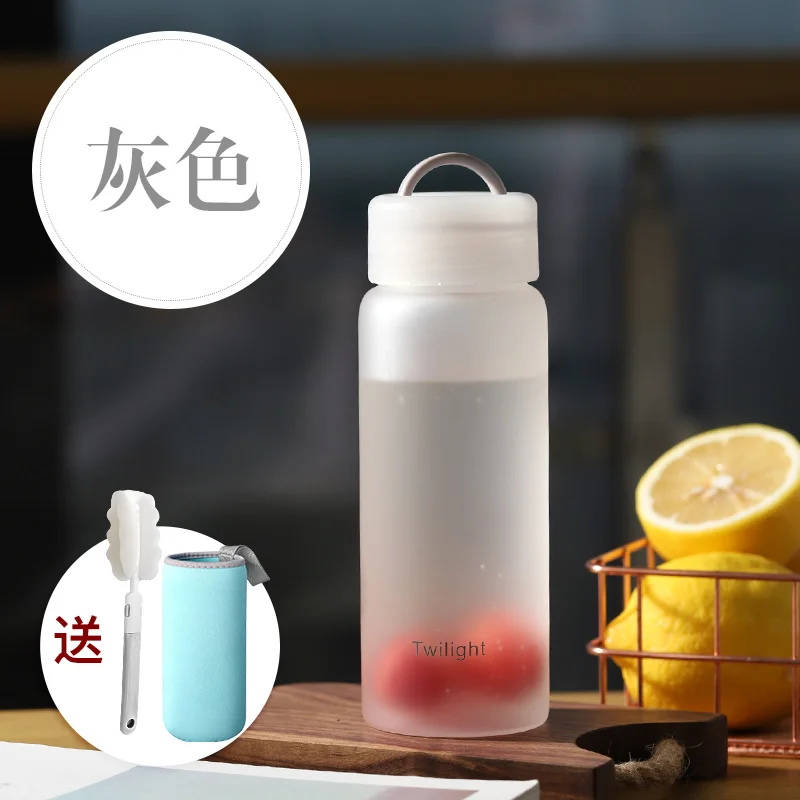 Спортивная детская бутылка для воды с помпой милая пластиковая Матовая сеточкой
