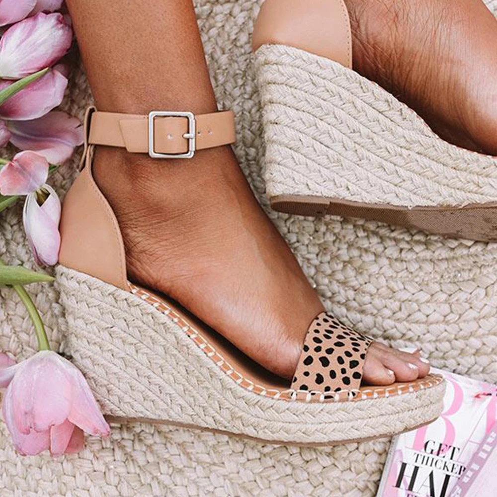 Босоножки женские на танкетке размера плюс сандалии платформе туфли высоком