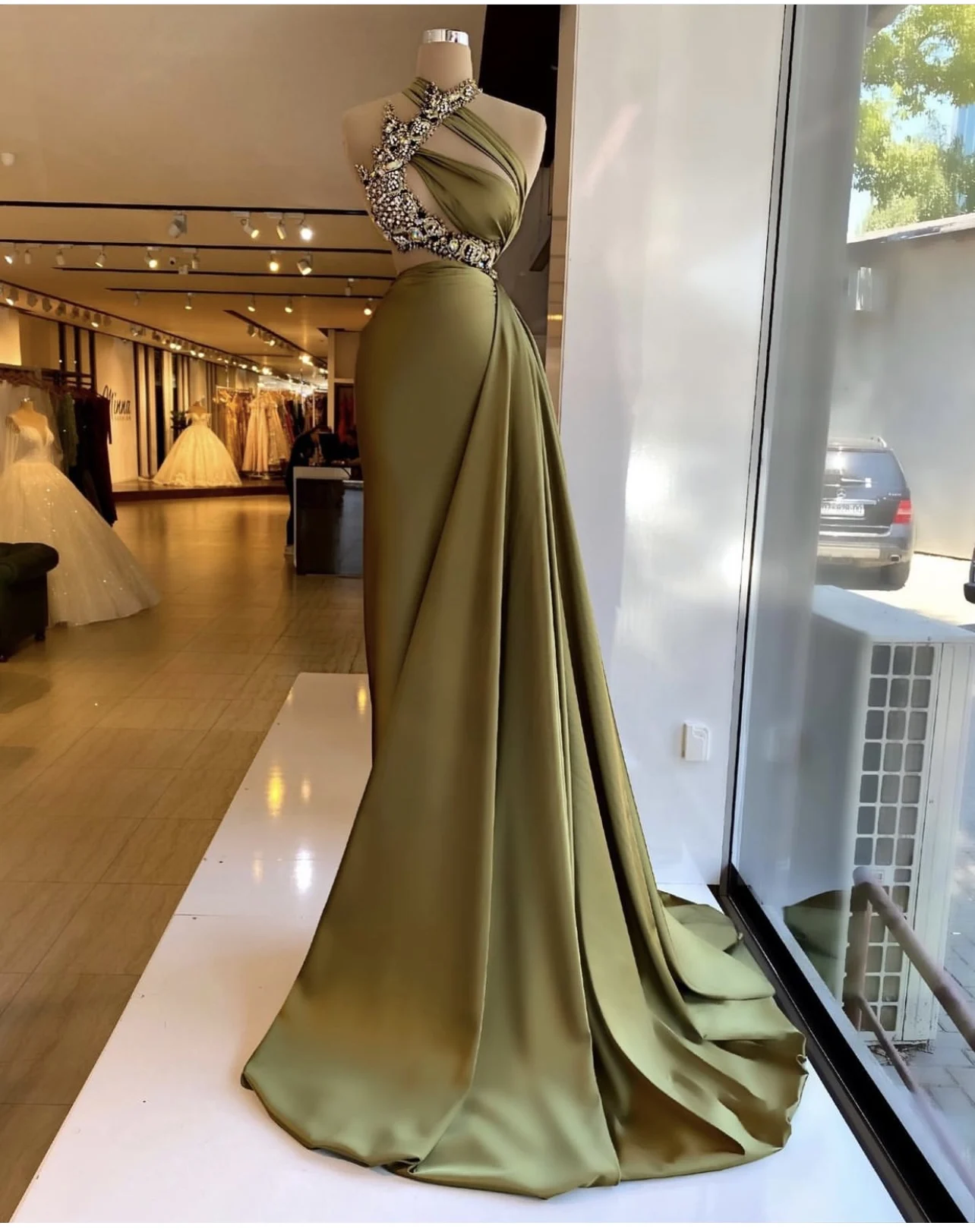 

YILIBER Evening dresses 2021 vintage vlack pearls long sleeves evening gowns beading prom dresses for women short dresses
