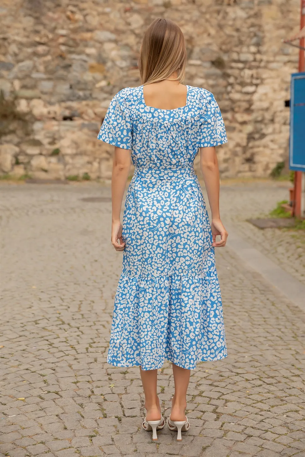 

White Pattern Arched Dress-BLUE