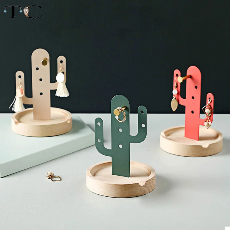 Коробка для хранения серег столешница витрина сережек с сережками кольца