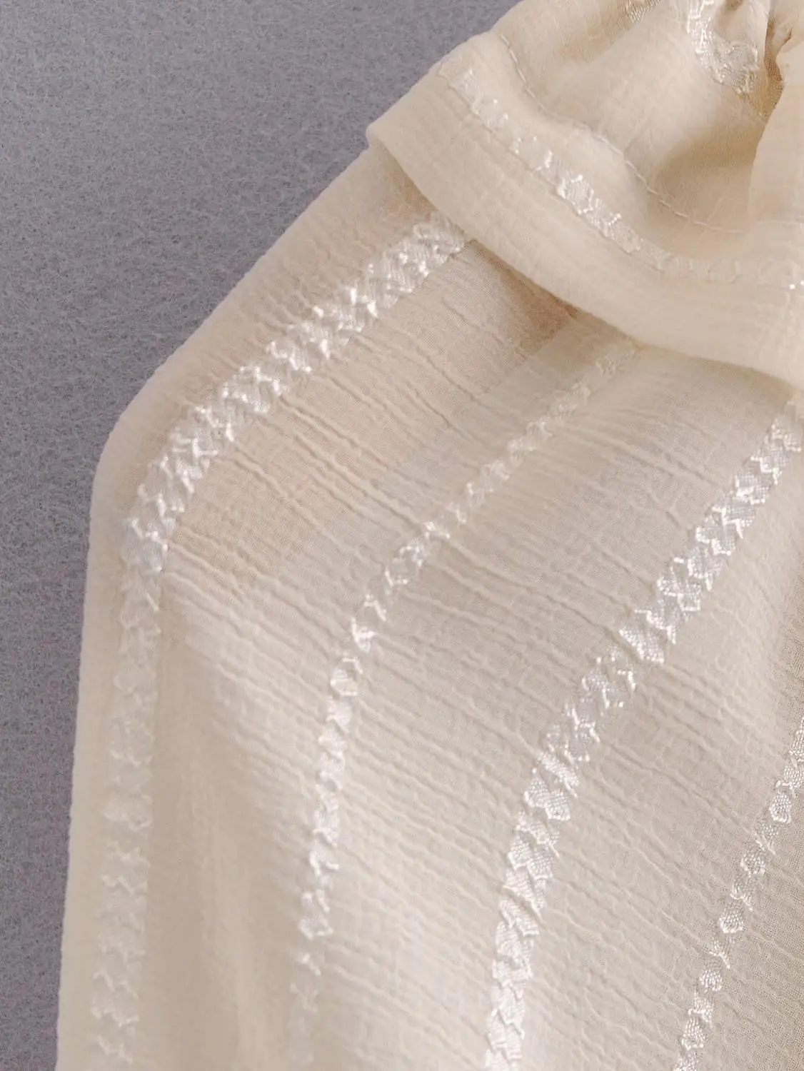 

Autumn and winter 2020 chiffon long sleeve oversized lantern sleeve jacquard shirt cotton casual party loose elegant women's top