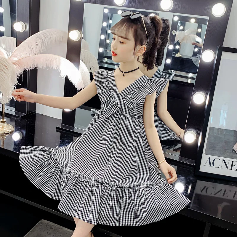 

Girls 2021 summer new dress small square lattice v-neck skirt campus college style long cotton skirt