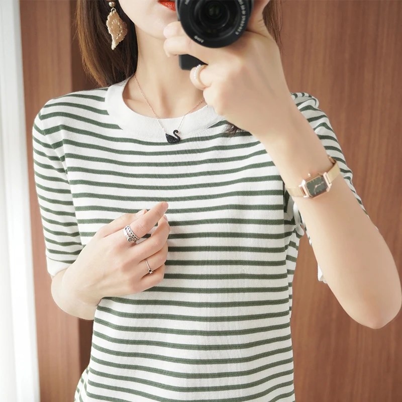 

Fashion Green Striped Sweater Women Summer O-Neck Short Sleeve Pullover Female Casual Loose Streetwear Elegant Chic Girls Tops