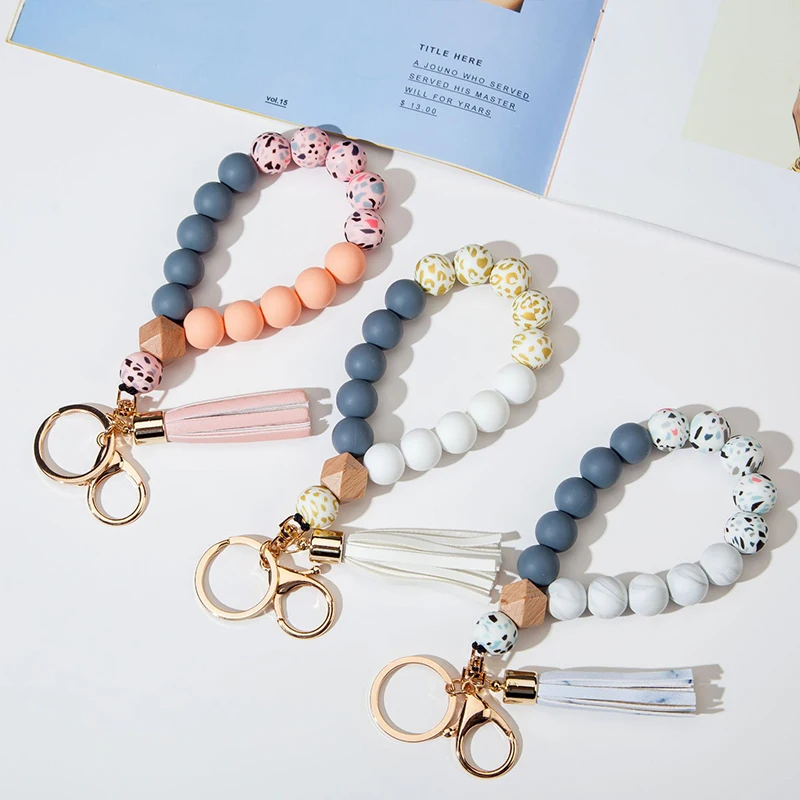 

1pcs Silicone Keychain For Women Tassel Wood Beads Wristlet Bracelet Keyring For Keys Fashion Jewelry Accessories Wholesale