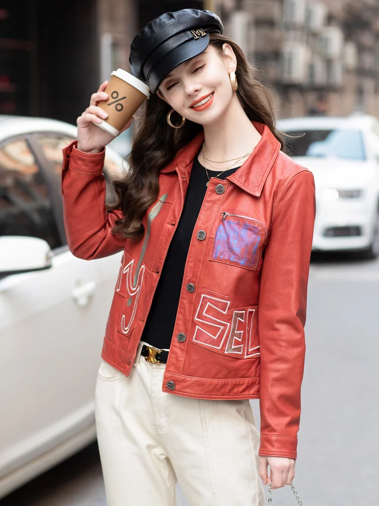

2021 new trend personalized sheepskin short jacket fashion hand-painted letters leather women 609w