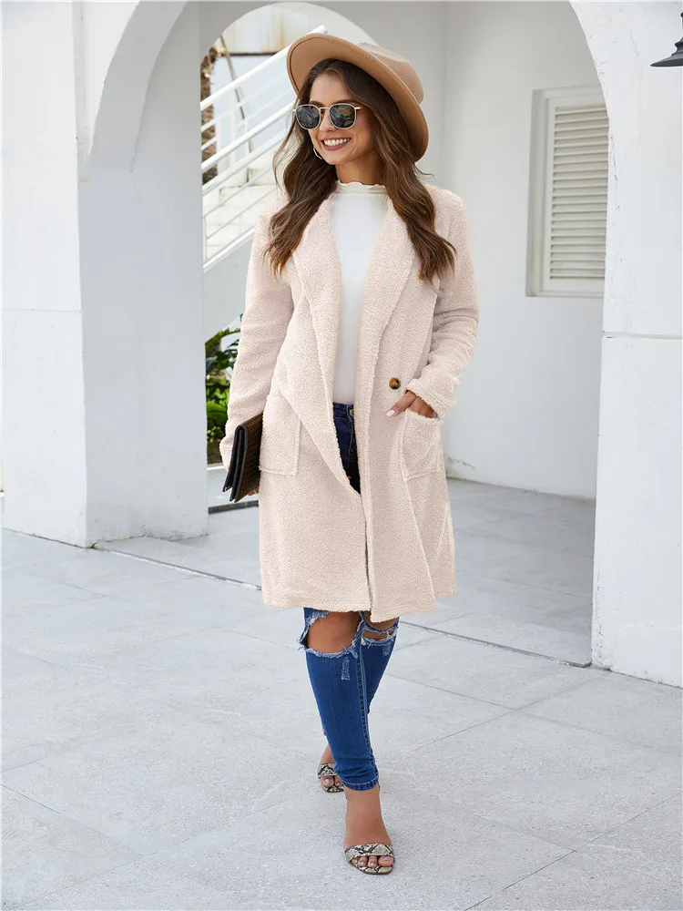 

2020 Winter Women Fur Coat Fashion Extend Long Sleeve Loose Casaul Singal Button Suit Collar Lint