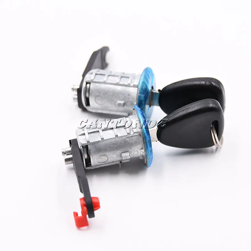 Цилиндр для левой и правой двери автомобиля с 2 ключами Renault Master 1998 2016 7701470944