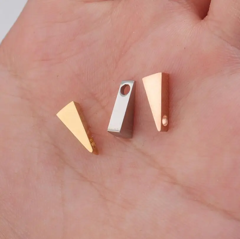 

20pcs/Lot Mirror Polished Stainless Steel Triangle Small Hole Beads for Jewelry DIY Making Accessories 4*9mm