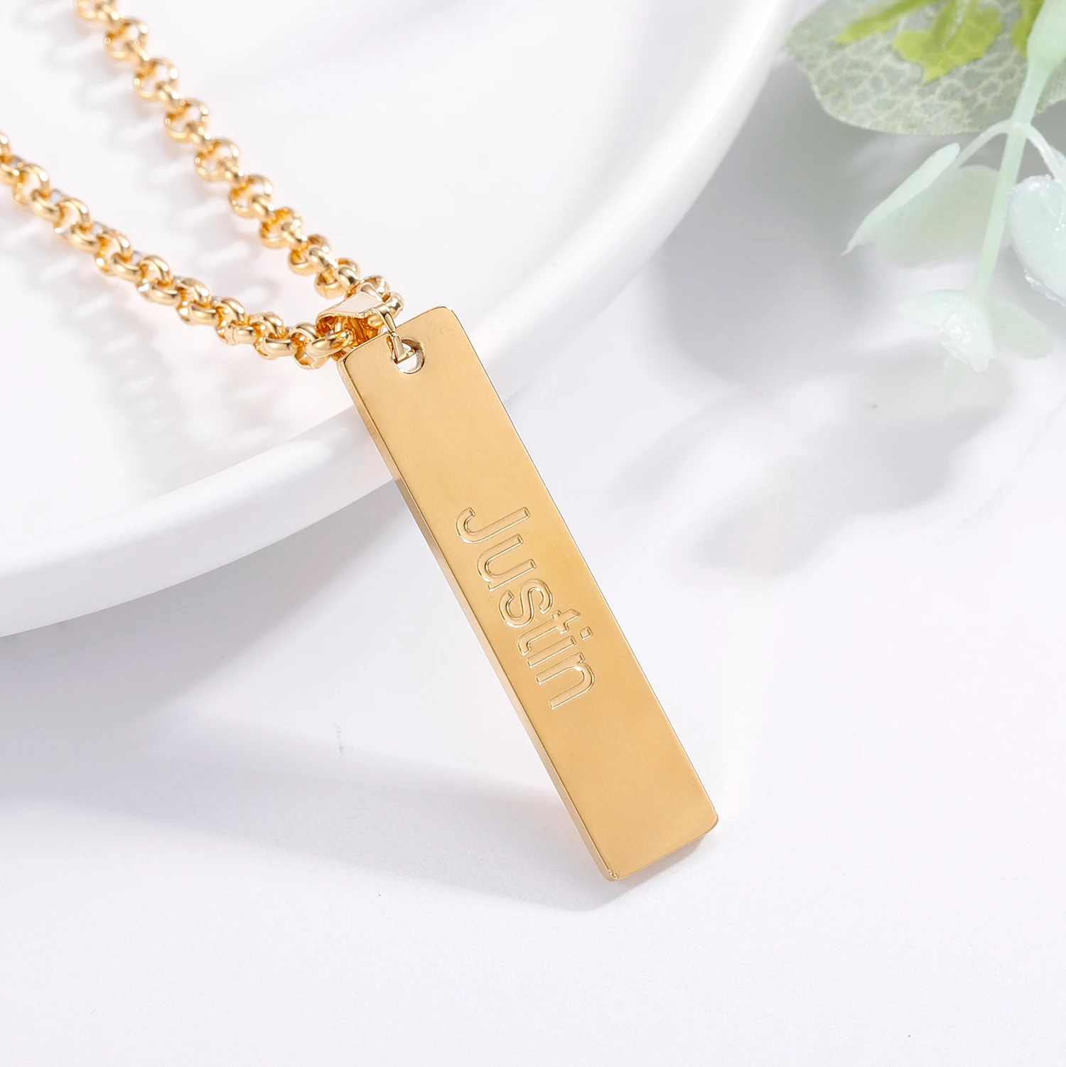 

Personalized Name Necklace Custom Vertical Bar Date Pendant Stainless Steel Engraving Pendant For Men Women Jewelry Gift