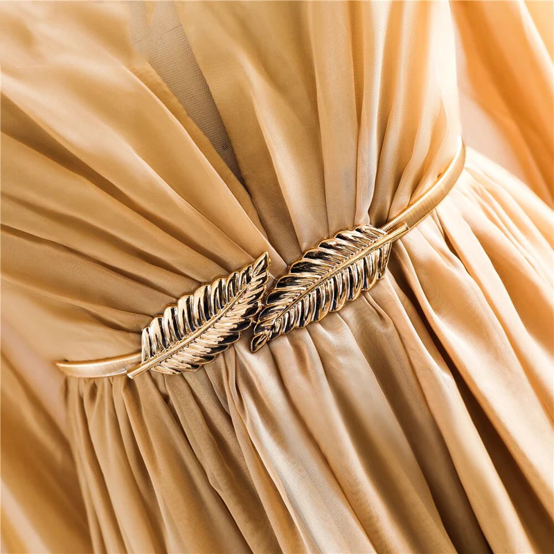 Длинная накидка из Саудовской Аравии вечерние платья с золотистой лентой