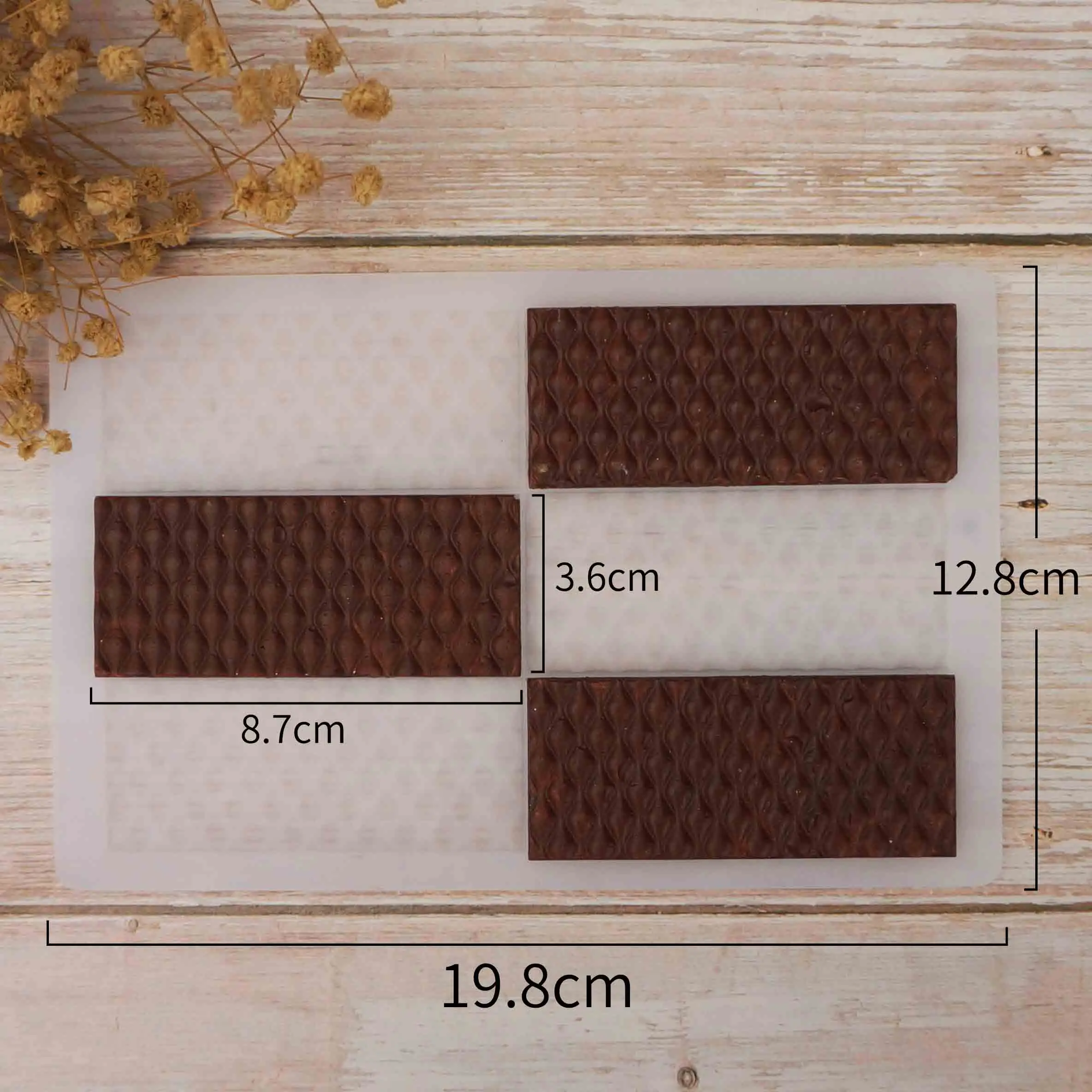 Маленькая фотоформа для шоколада с рисунком в виде рыбьей чешуи декоративная