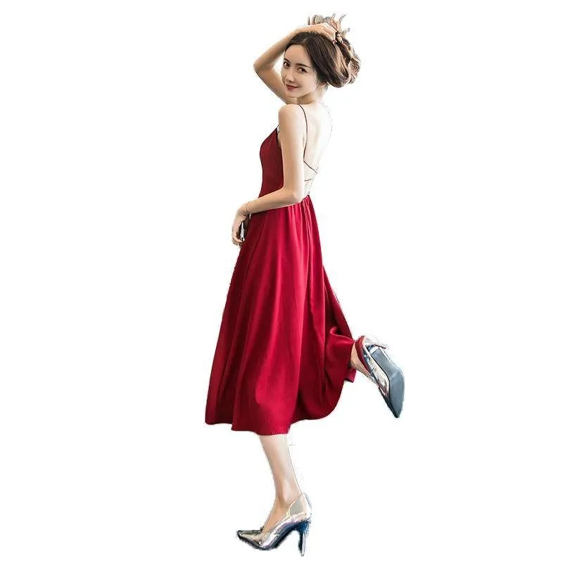 

2019 Spring and summer new style Nightclub sexy red dress Cross open back dress Beach holiday beach New women clothes