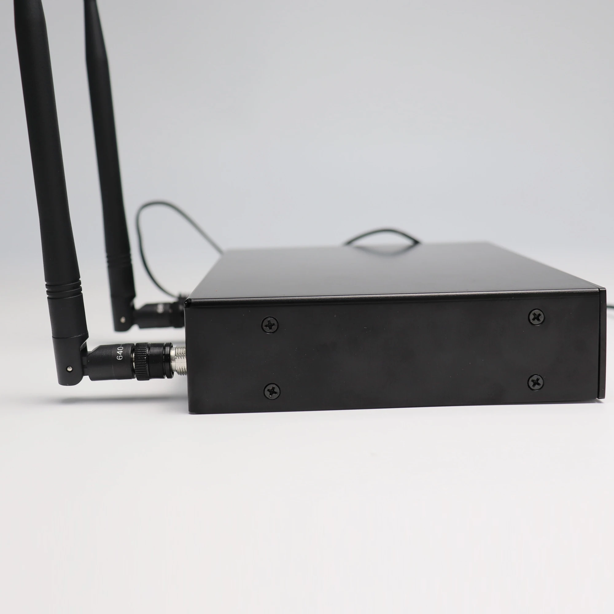 Микрофонная Беспроводная микрофонная система Ручной конденсаторный микрофон