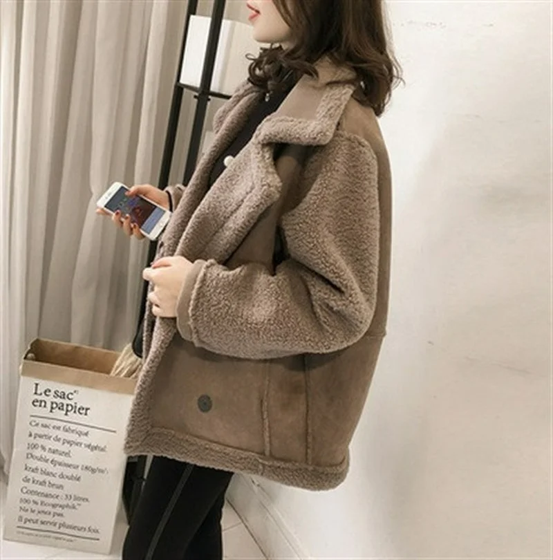 

Fashion and Leisure Large Lapel Women's Lamb Wool Coat Loose Fur Integrated Motorcycle Jacket Women Oversized Cardigan Winter