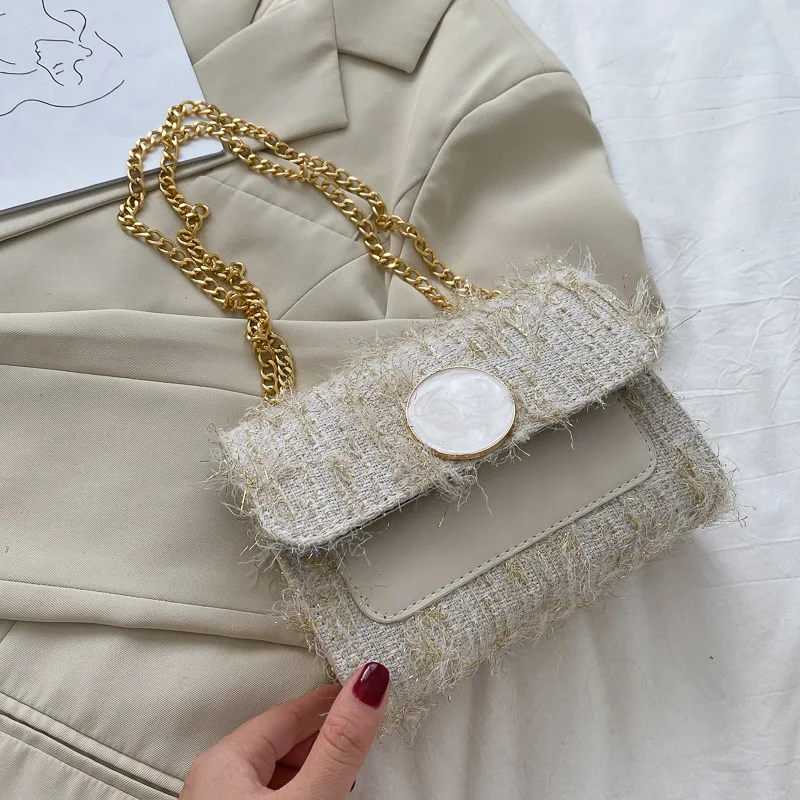 

Women Casual Chain Small Square Bag New Trend Korean Fashion Messenger Crossbody Bag Single Shoulder Small Square Bag Satchels