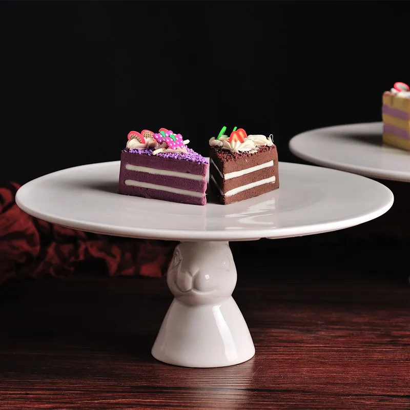 

Cupcake Stand Rabbit Ceramic Dessert Plates for Snacks Cookies Cake Food Server Display Tray Bunny Candy Dish Decorative Gift