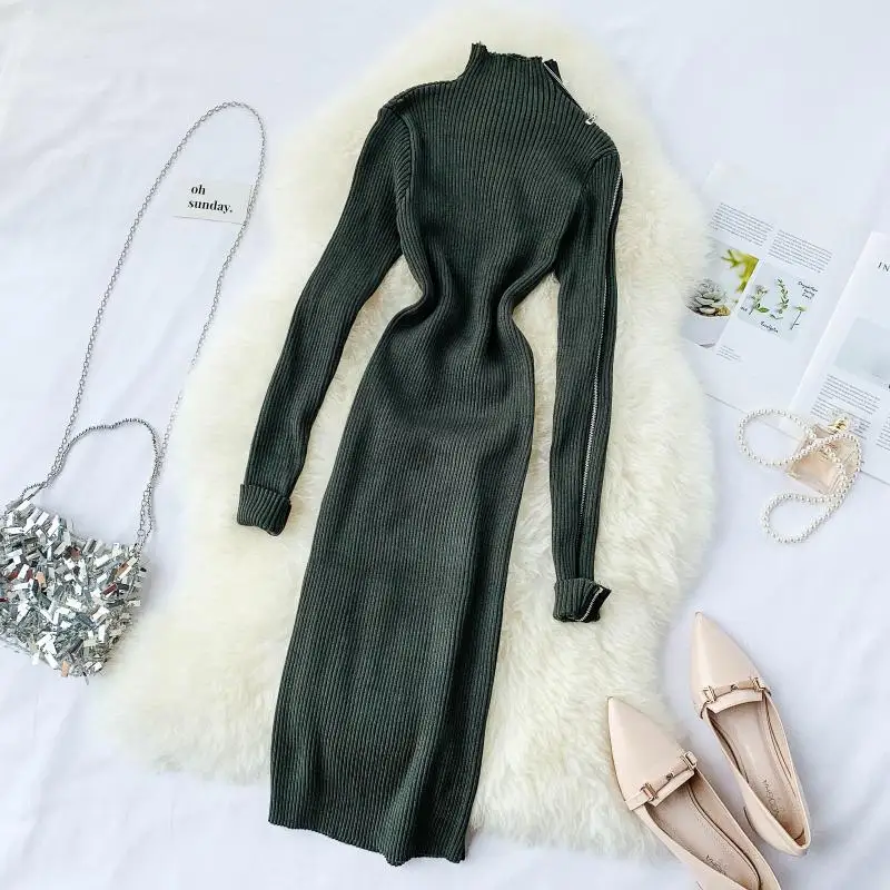 Женское трикотажное платье Young Gee Осеннее однотонное облегающее в стиле ретро с