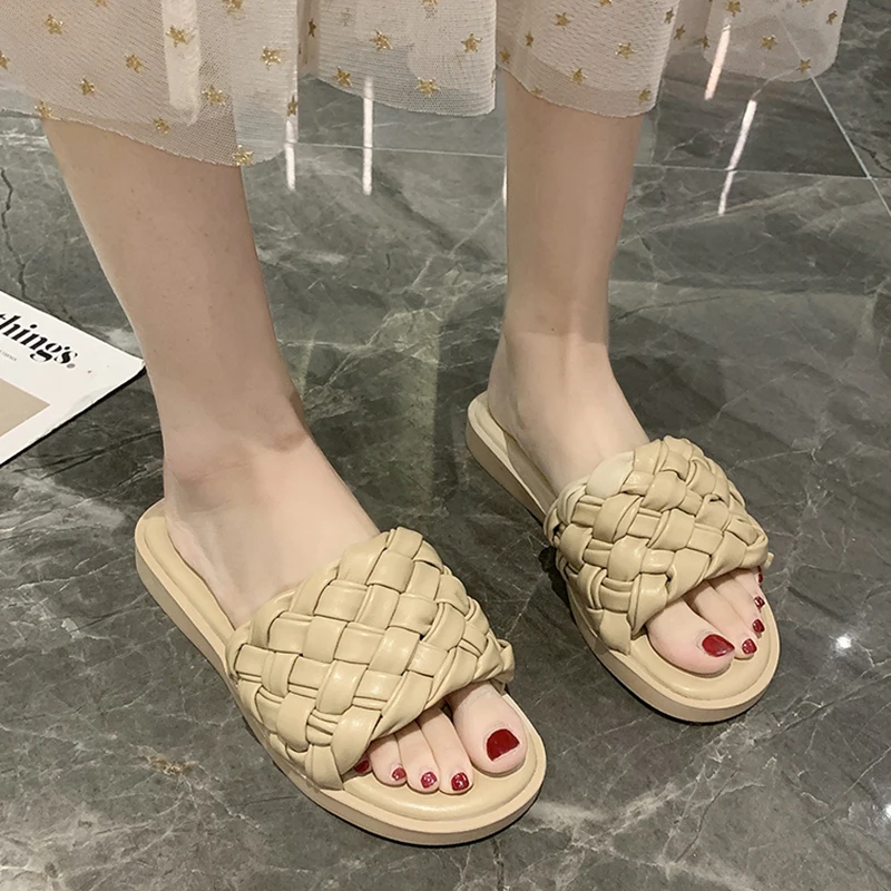 

Shoes Women Slippers Summer Slides Fashion Platform Pantofle Low Soft Flat Luxury 2021 Rome Casual PU Basic Rubber Leisure