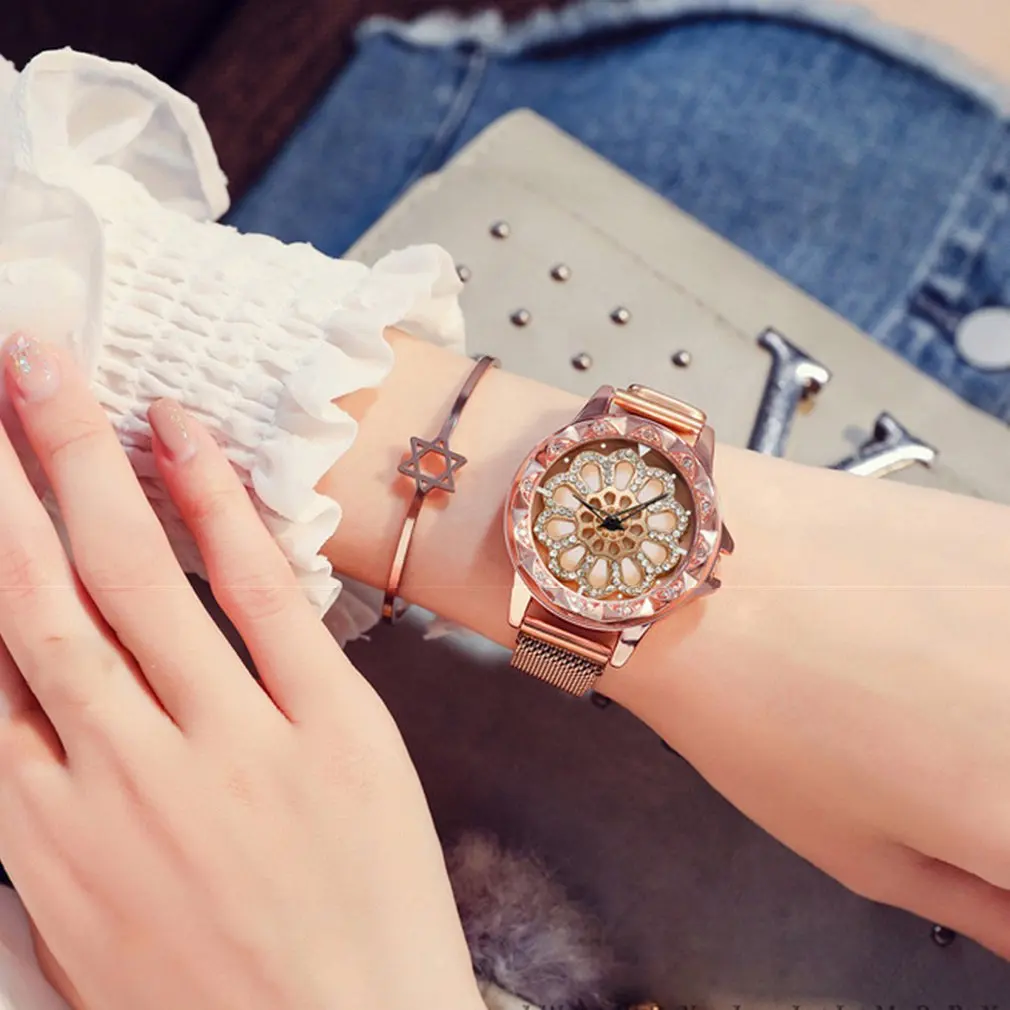 Женские кварцевые наручные часы женские вращающиеся с бриллиантами магнитной