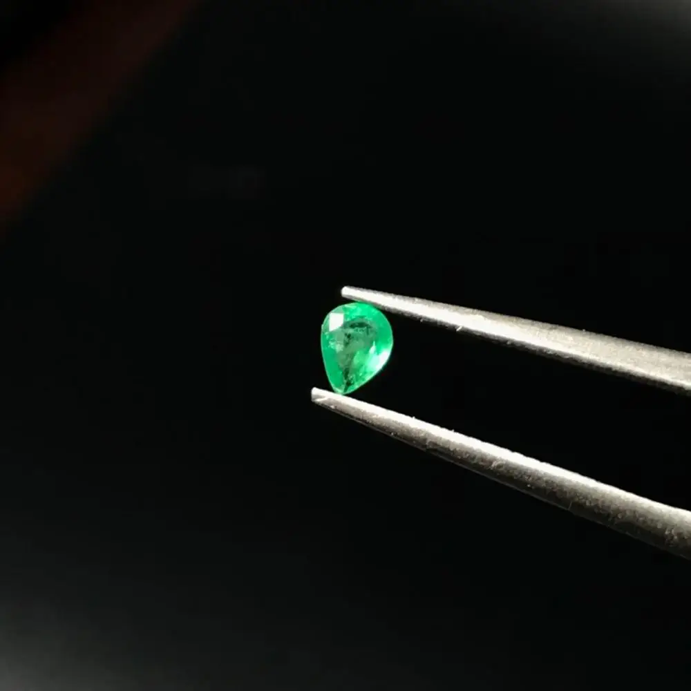 Natrual изумруд голый камень оптом низкая цена|Кольца| |