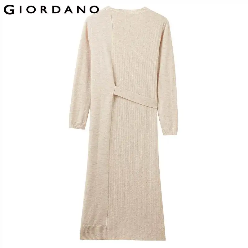 Женское трикотажное платье Giordano однотонное с поясом длинными рукавами и круглым
