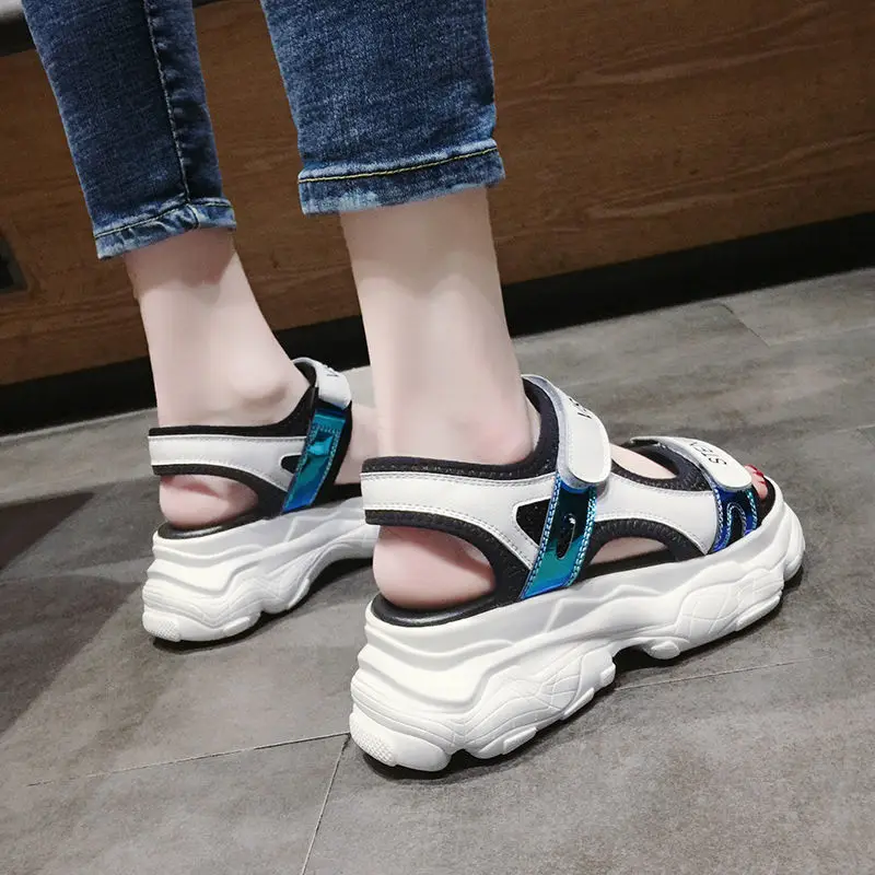 

Sports Sandals Female Summer Ins Tide 2021 New Wild Super Fire Thick-soled Roman Shoes Flat Beach Shoes