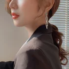 Новинка 2021, длинные Подвесные серьги в стиле ретро с металлической цепочкой для женщин, необычные серьги для рождественской вечеринки в стиле хип-хоп для девочек