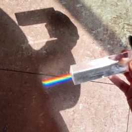 

30X30X50mm Triangular Prism BK7 Optical Prisms Glass Physics Teaching Refracted Light Spectrum Rainbow Children Students Present