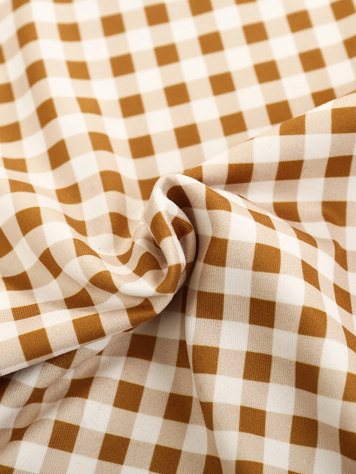 

Infant Romper Three Piece Set Sleeveless Check Pattern Romper High Waist Ruffled Hem Shorts Bow Hair Band For Baby Leisure