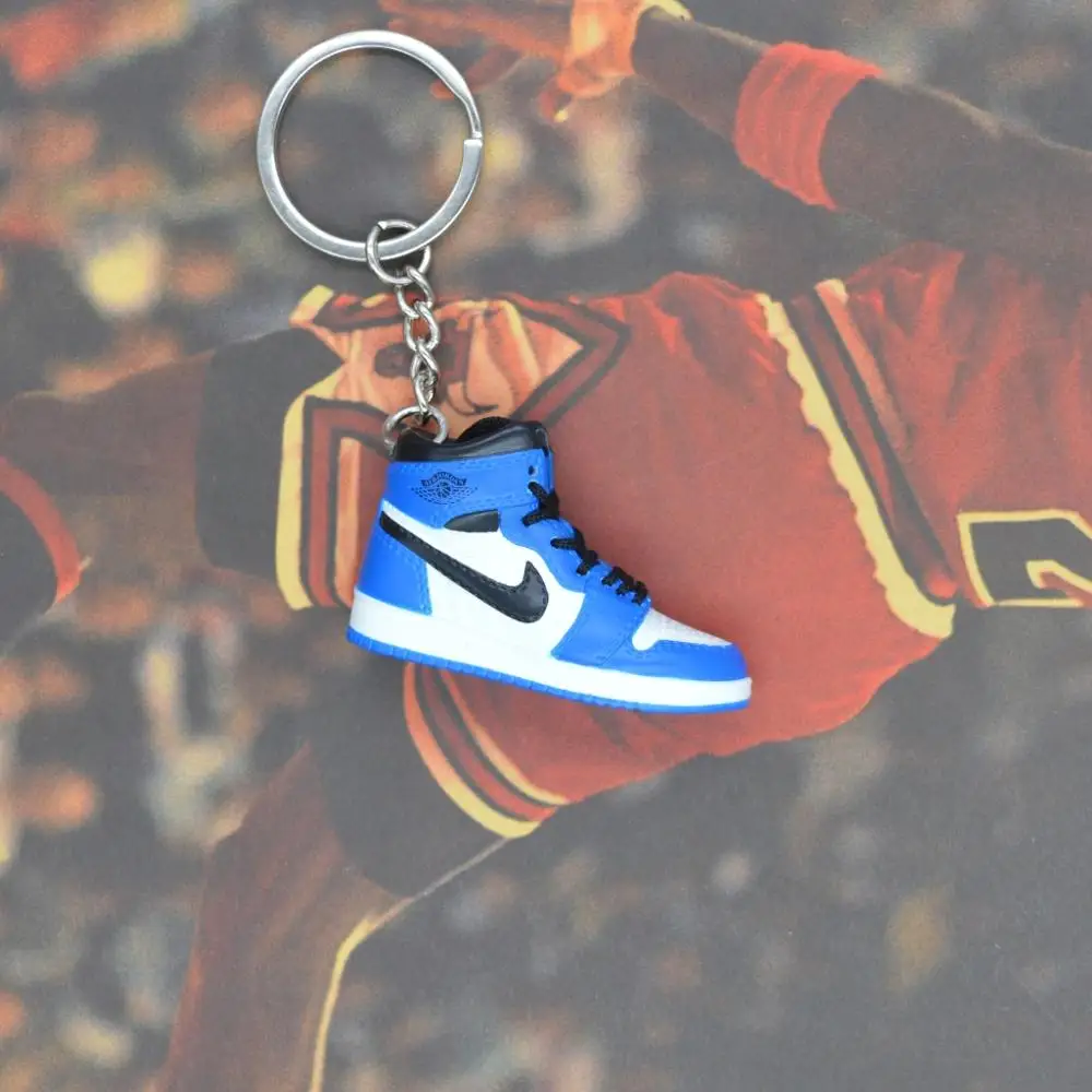 one shoe keychain Дропшиппинг aj1 offwhite Chicago Unc брелок в виде кроссовка Air Jordan 1 3D мини-кроссовки, закрытая спортивная обувь брелок в виде кроссовка s - Цвет: one shoe keychain