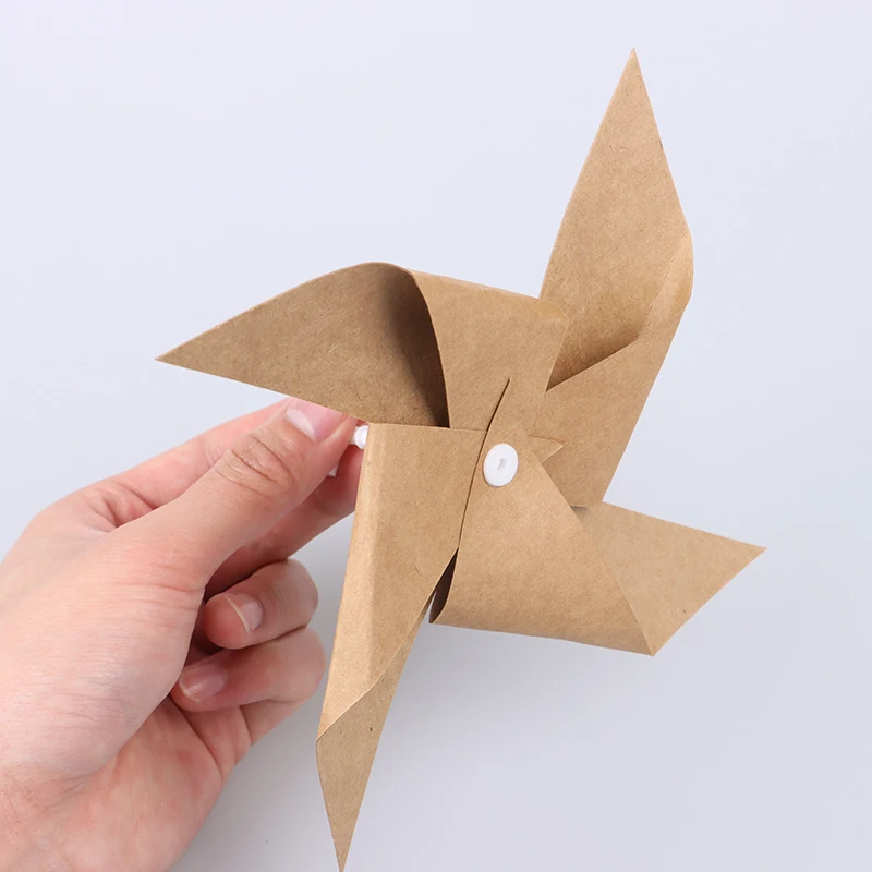 

3Pcs Paper Party Pinwheels Craft Windmill Vintage Style Craft Toys Wind Spinners