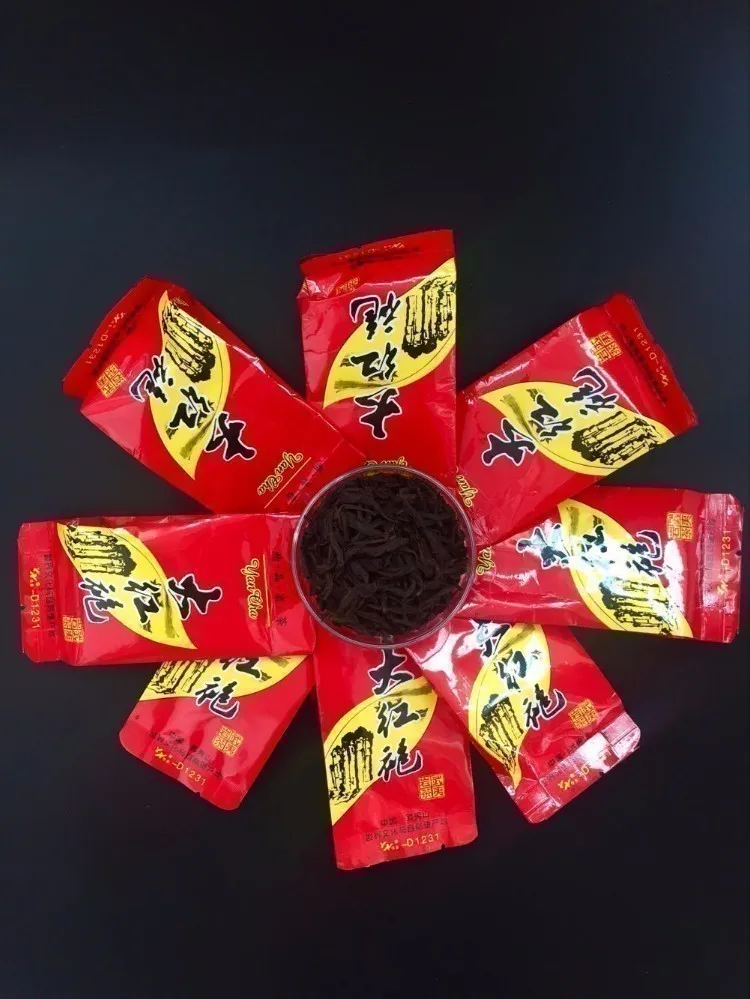 Года много небольших пакетиков Wuyi Улун DaHongPao чай Shui Xian Rougui Da Hong Pao чай
