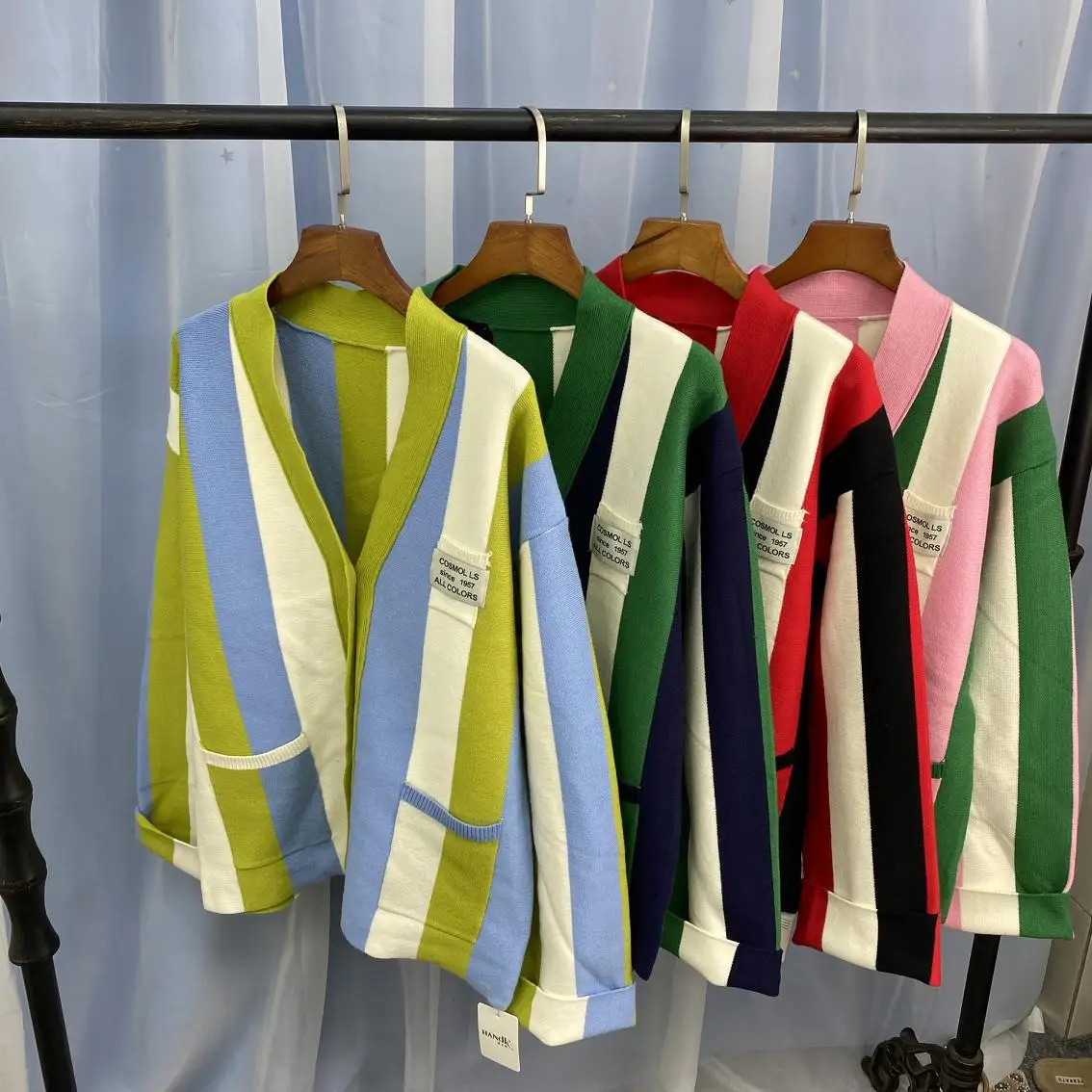 Женский Большой кардиган с V-образным вырезом свитер в стиле пэчворк