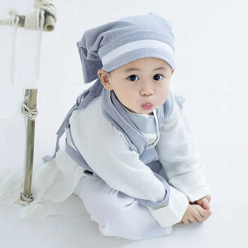 Традиционные костюмы для мальчиков династии Song фотография одежды