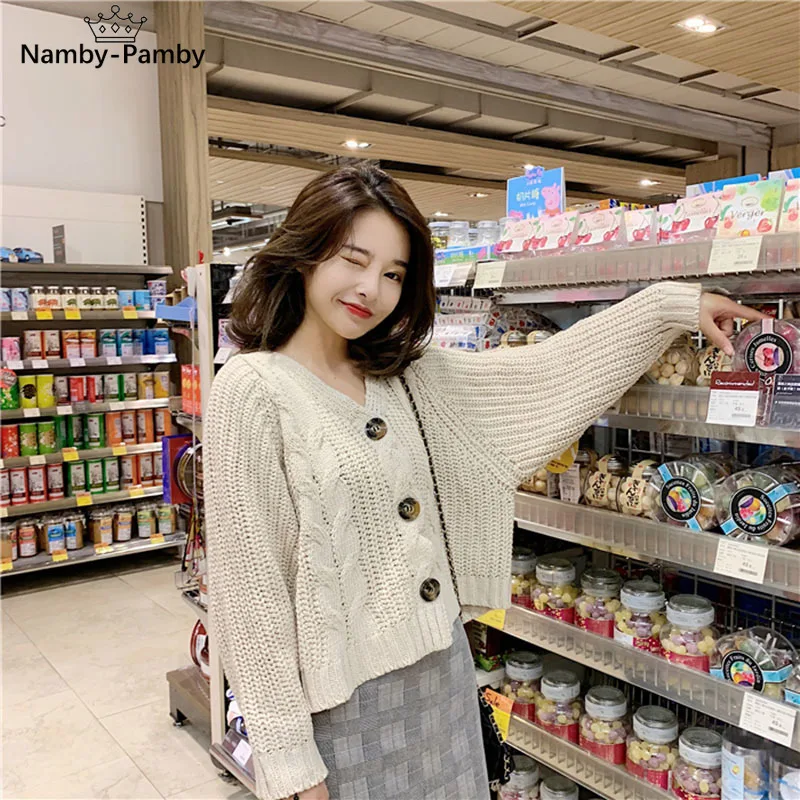 

Women Cardigan Short Autumn Spring Single Button Long Sleeve Fashion European Small Sweaters Female Tops LS016