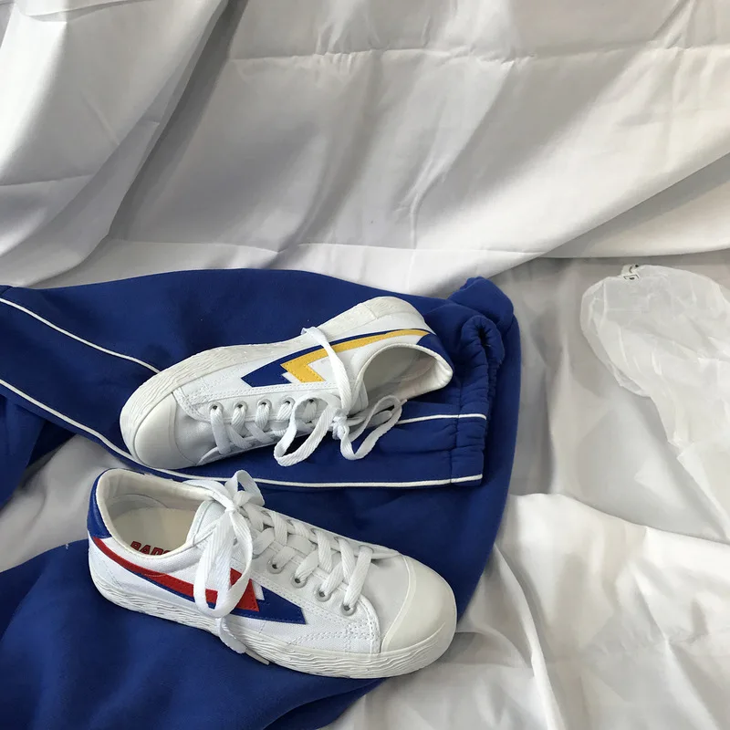 Женская Классическая шикарная парусиновая обувь в Корейском стиле Уличная