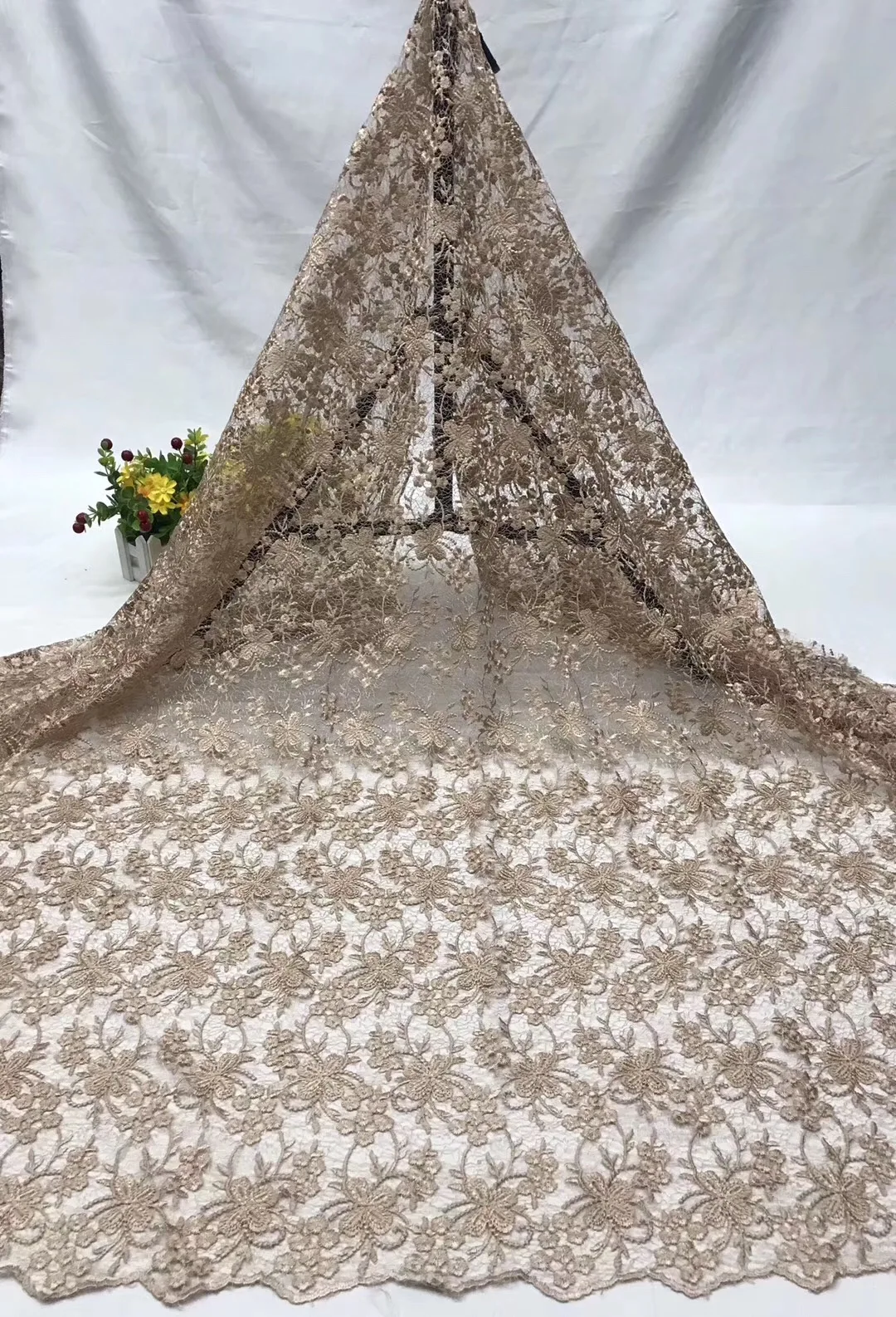 

High Quality French Mesh Milk Silk Lace Fabric Bridal Newest African Dry Lace Fabric With Sequins For Nigerian Party Dress DF013