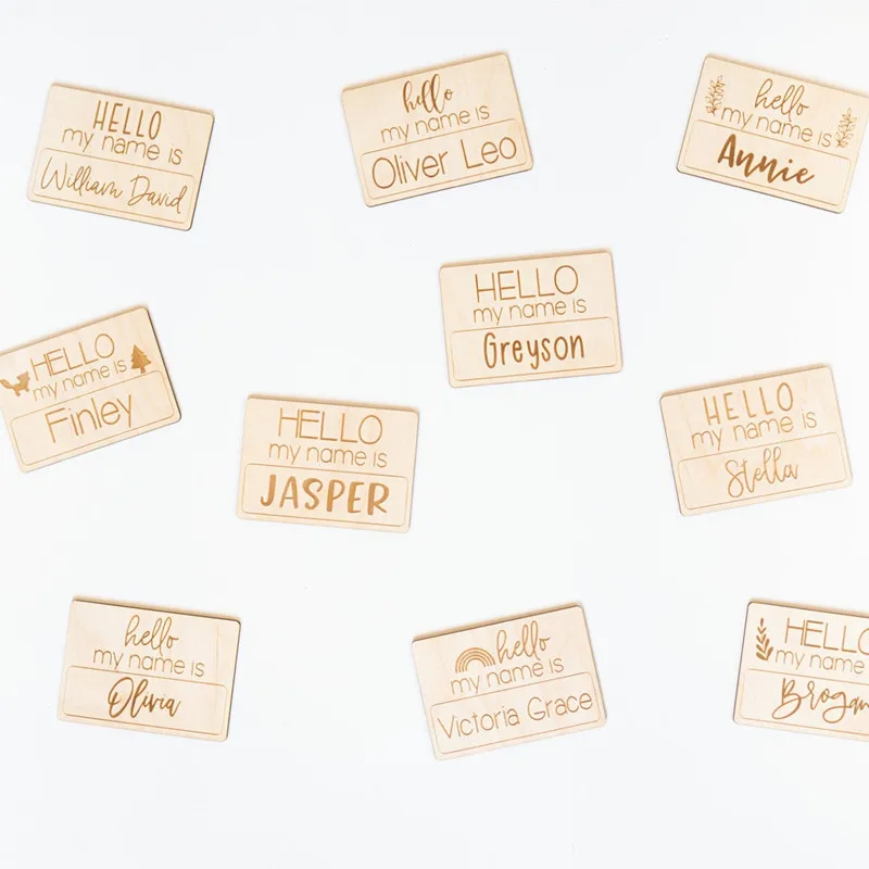 Деревянная выгравированная детская табличка "Привет, меня зовут" - объявление о рождении, реквизит для новорожденных, декор для детской, сохраненное воспоминание о ребенке.