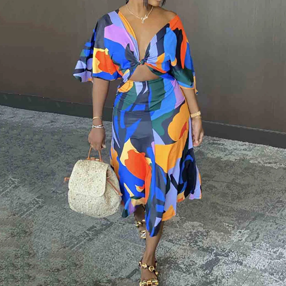 Женский комплект из двух предметов для пляжного отдыха с камуфляжным принтом