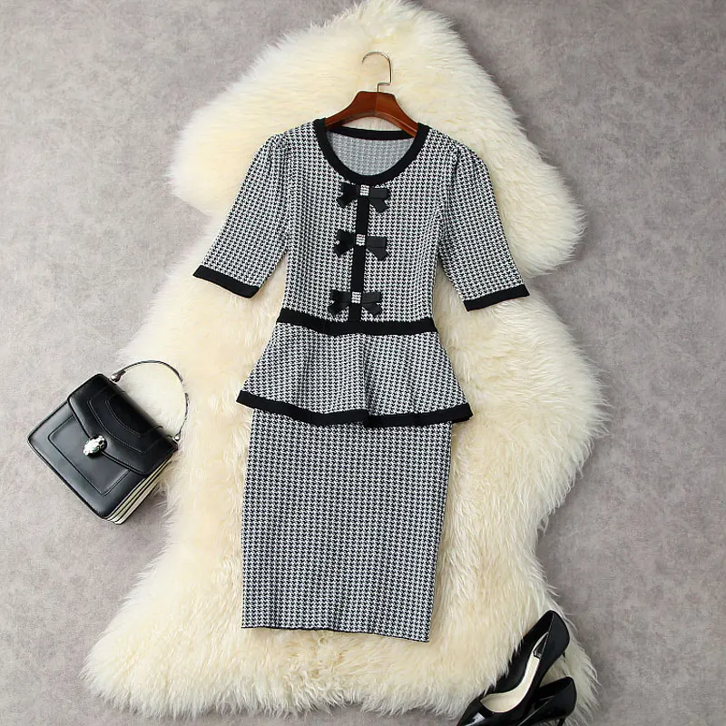 

2021 Ladies Simple Knitting Women Dresses Autumn Sexy Dress New Superior Quality Office Work Elastic Mini Slim Wrap Hip Dress