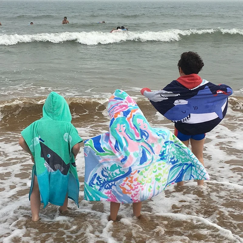 Cartoon bath towel children's cloak hooded beach microfiber printed summer bathrobe towels | Дом и сад