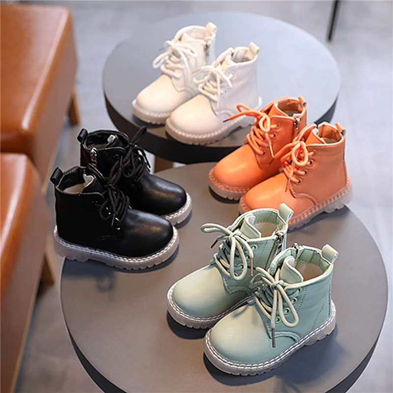 

Новое поступление, ботинки мартинсы для младенцев, модные однотонные ботинки в британском стиле на шнуровке с боковой молнией