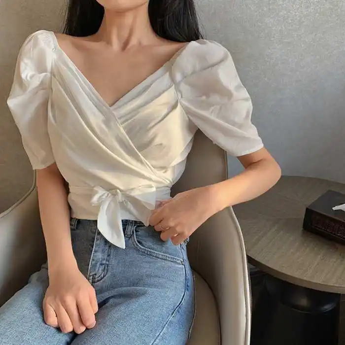 

Summer New Graceful Puff Sleeve Chiffon Shirt Women's Design Sense Sneaky Design V-neck Slim-Fit Short Shirt Top