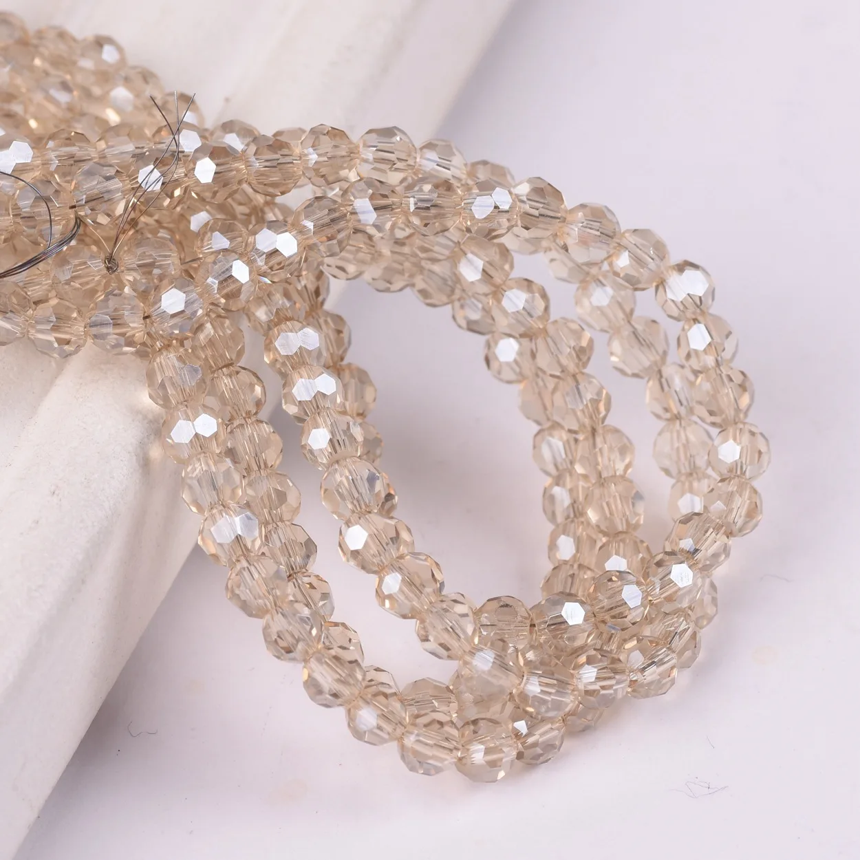 

Light Champagne Round 32 Facets Cut Ball 4mm 6mm 8mm Faceted Crystal Glass Loose Spacer Beads lot for Jewelry Making